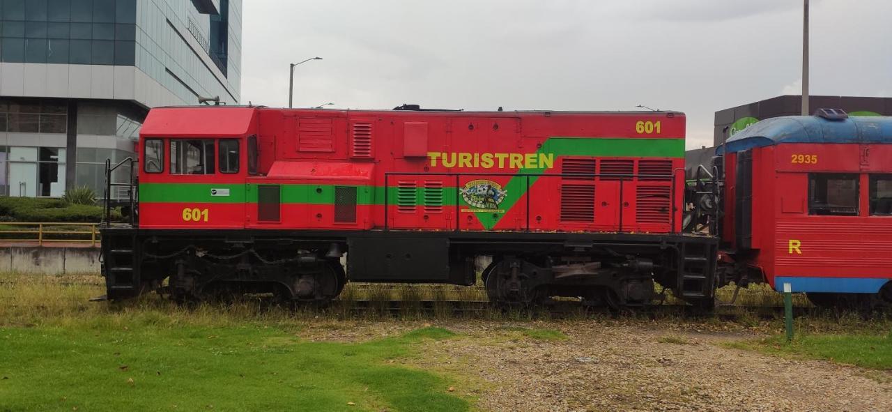 Acogedor Hostal Usaquen La Parada Del Tren Bogotá Exteriér fotografie
